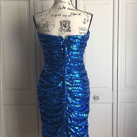 Vintage Blue Sequin Tadashi Cocktail Dress, Size 6 - Picture 4 of 5